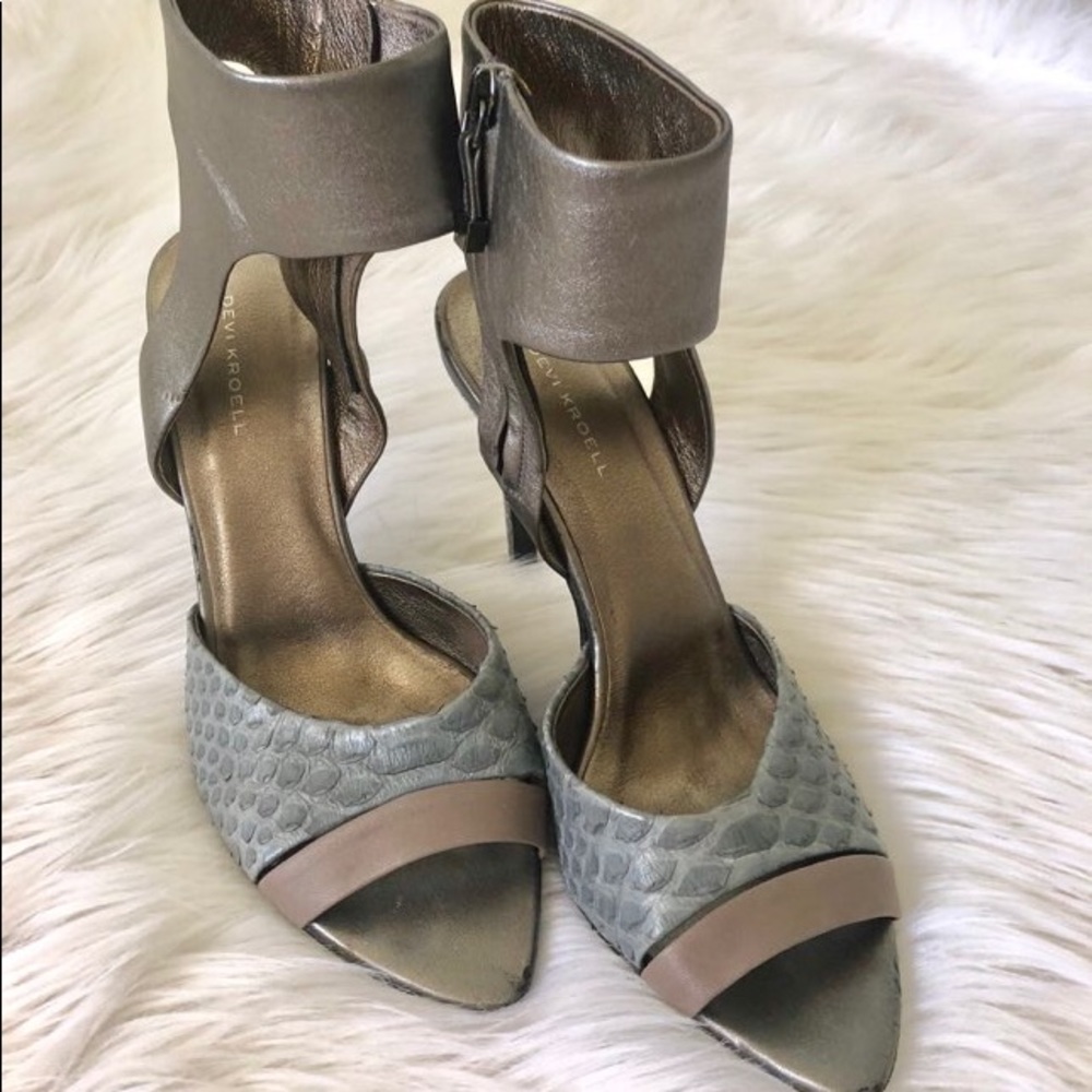 Devi Kroell high heels